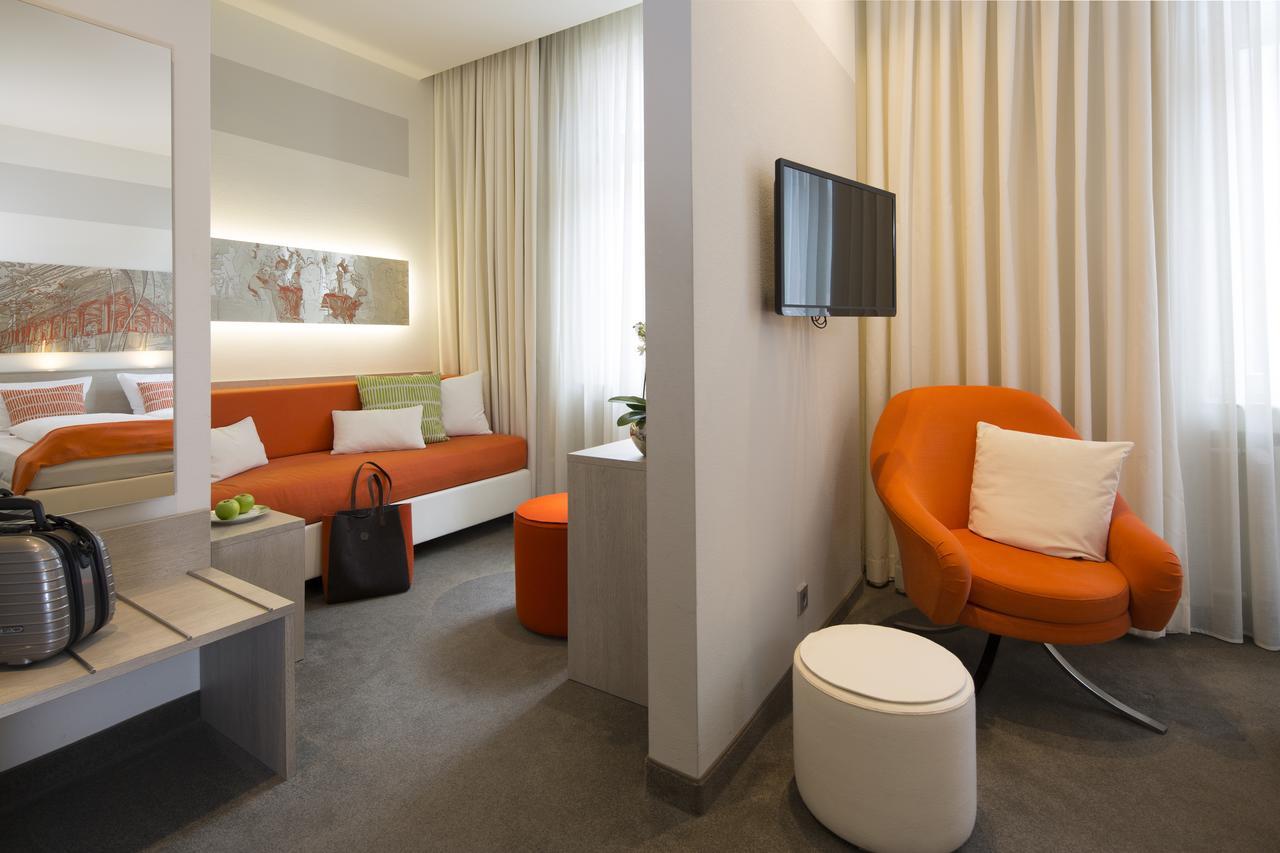 Hotel Am Markt Μπάντεν-Μπάντεν Εξωτερικό φωτογραφία