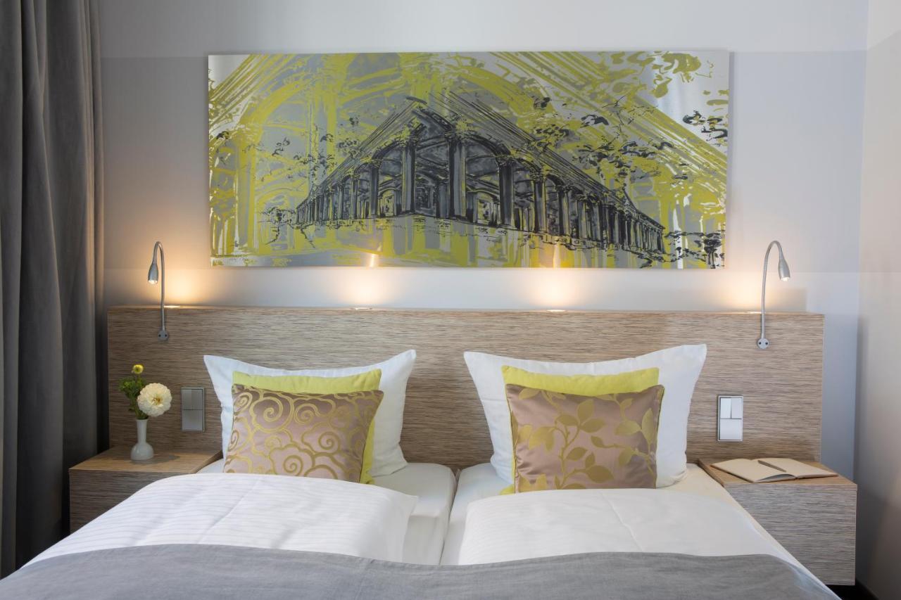 Hotel Am Markt Μπάντεν-Μπάντεν Δωμάτιο φωτογραφία